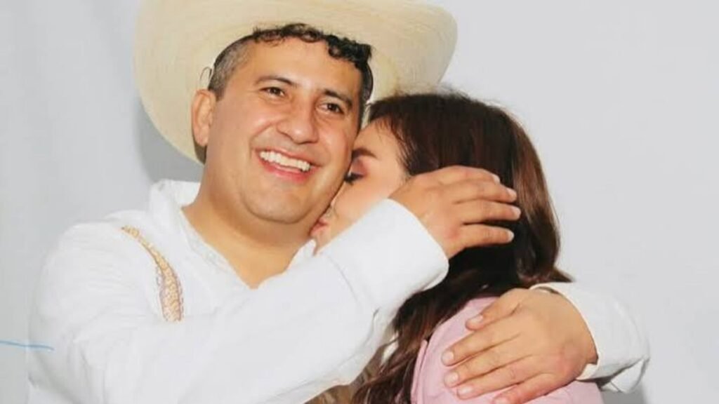 Fiscalía de Michoacán pide a Grecia Quiroz celulares de Carlos Manzo para investigación