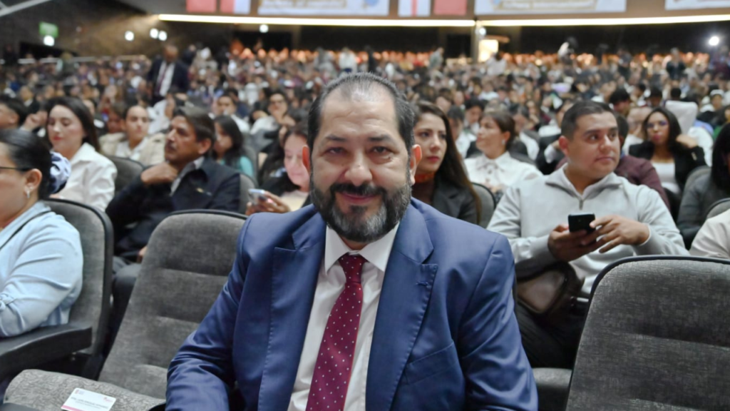 Paco Vázquez respalda reformas educativas para estudiantes del Edomex