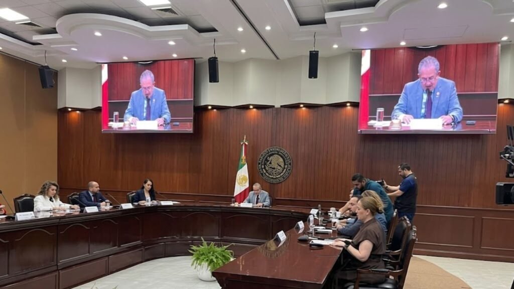 Congreso de Sinaloa deja en pausa elección de gobernador interino; Sheinbaum reclama definición