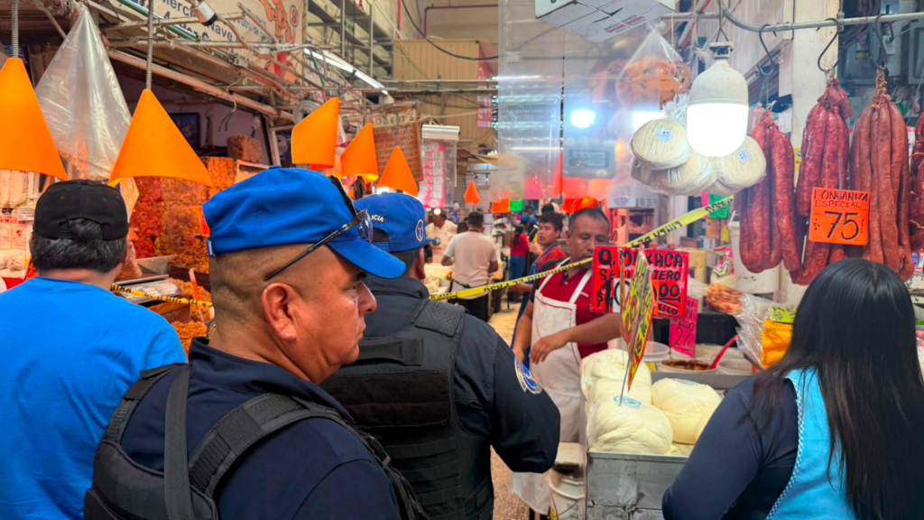 La Merced: muere trabajador tras quedar atrapado en un registro de drenaje