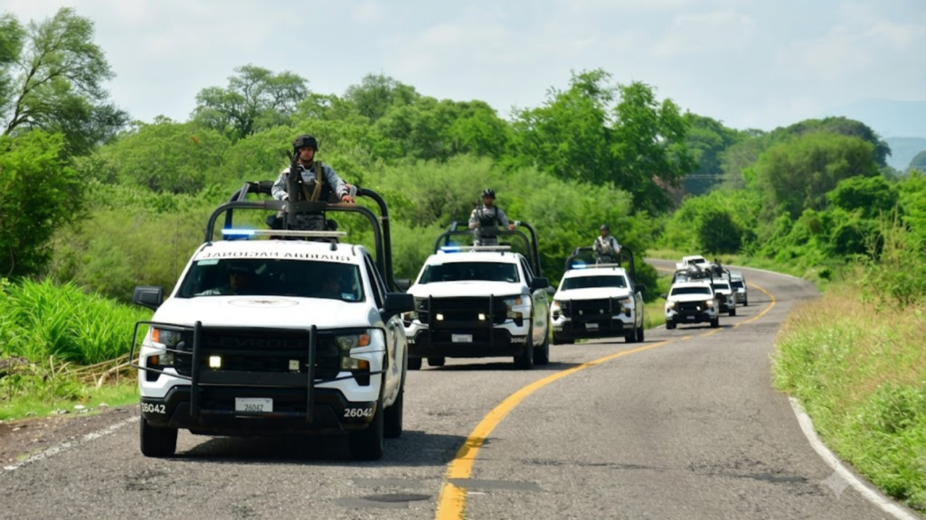 Michoacán: despliegan mil 557 militares en zona aguacatera para proteger rutas de exportación