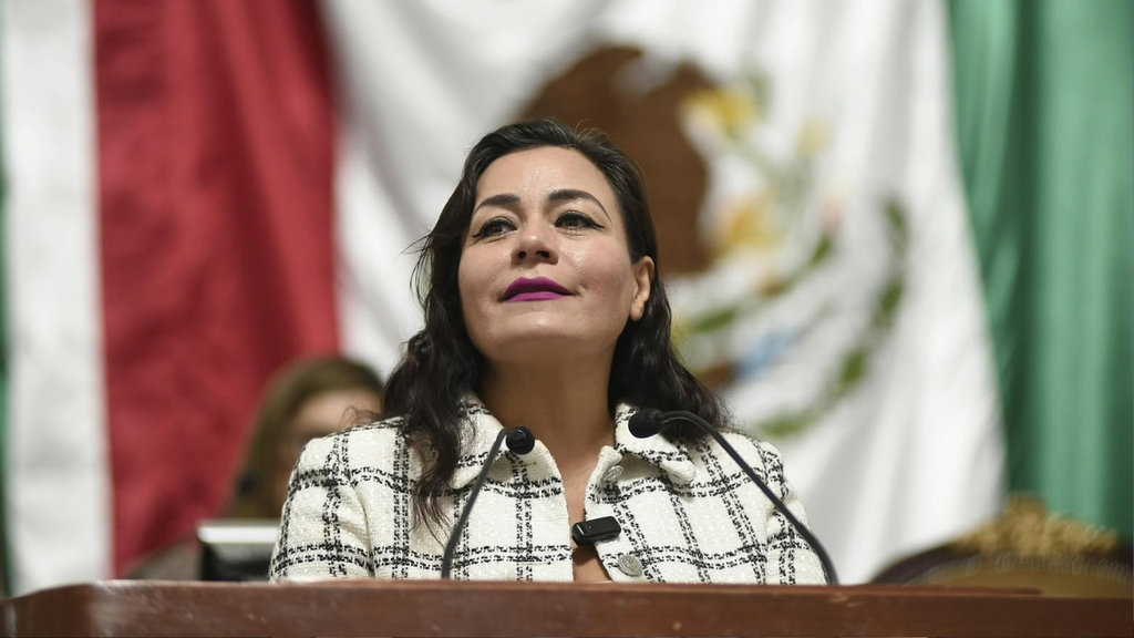 Iniciativa en el Congreso de la CDMX busca mayor control en las casas de empeño para evitar la recepción de bienes robados.
