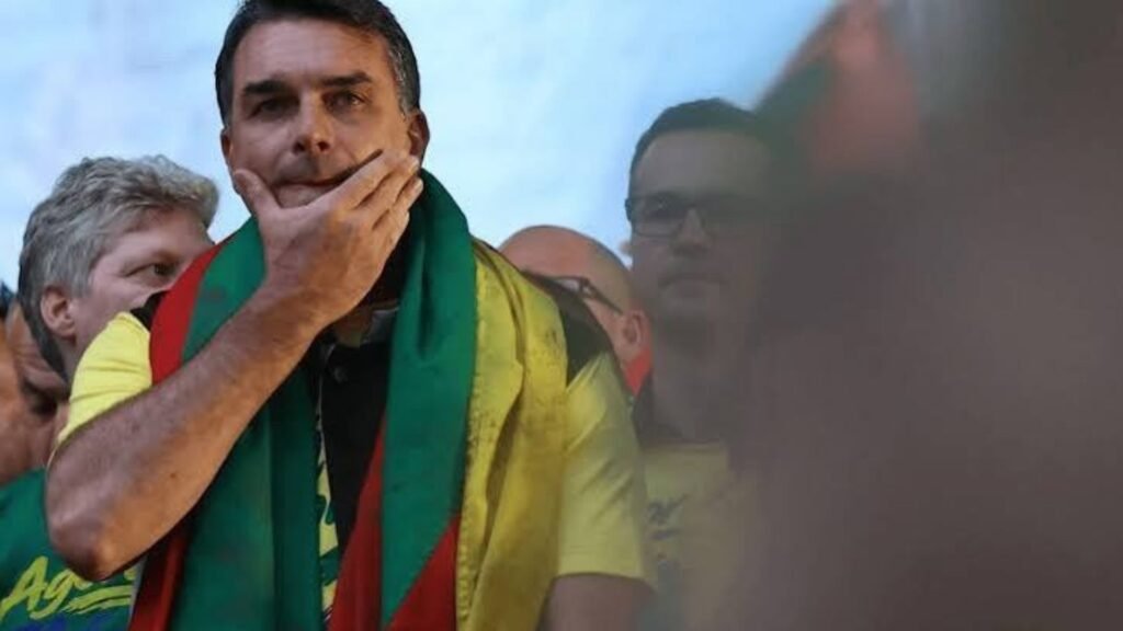 EU dará visado a Bolsonaro y su familia tras huir de Brasil por presunto lavado de dinero