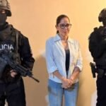 Detienen a Luisa González, excandidata presidencial de Ecuador; llaman a frenar “dictadura” de Noboa