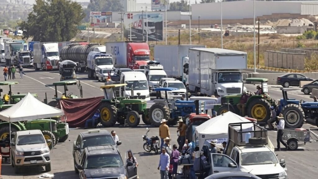 Segob llama a transportistas evitar afectaciones a la ciudadanía
