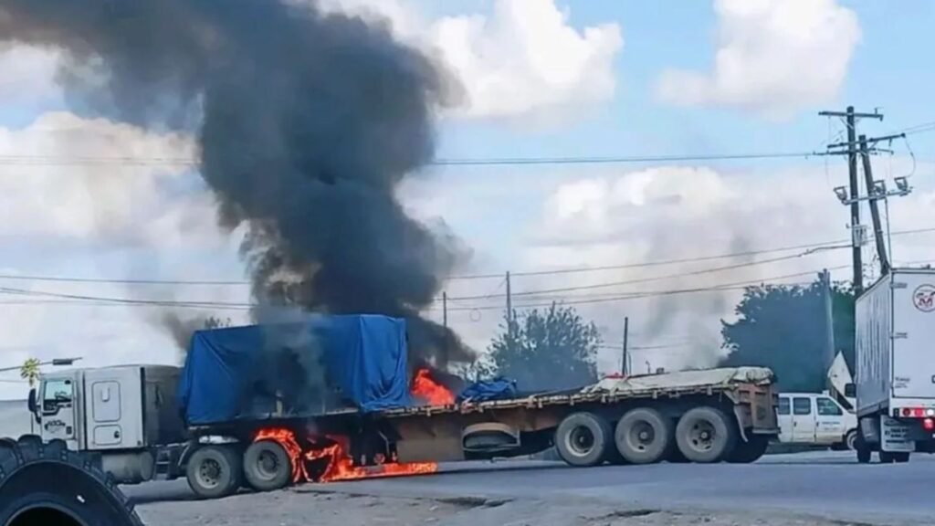 Narcobloqueos en Matamoros y Río Bravo tras detención de Axel Cárdenas, hijo de “El Contador”