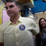 Flávio Bolsonaro habría huido de Brasil rumbo a EU, según funcionario estadounidense