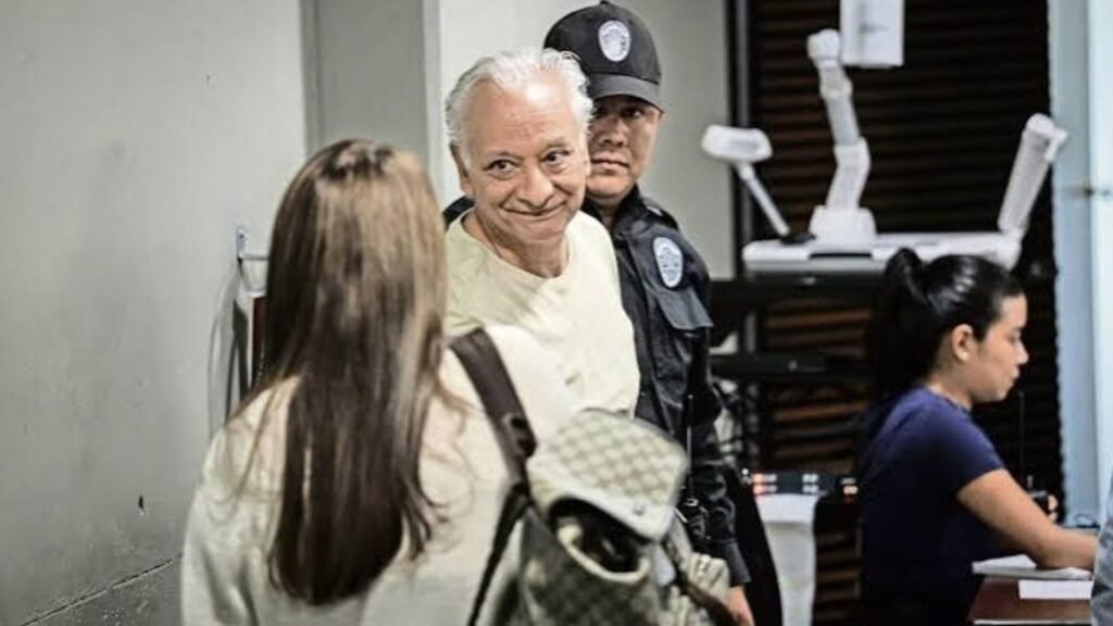 Exdirector de Pemex, Víctor Rodríguez, obtiene suspensión condicional por violencia familiar
