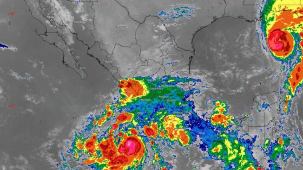 “Simón” toma fuerza en el Pacífico; prevén que en horas llegue a “huracán mayor” 